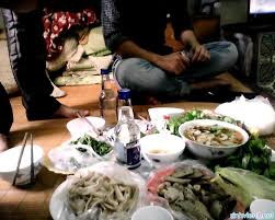 Nhậu yếu, bị em ruột đâm chết!