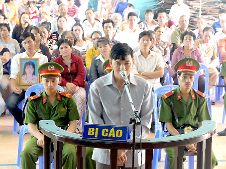 Người chồng hèn hạ...