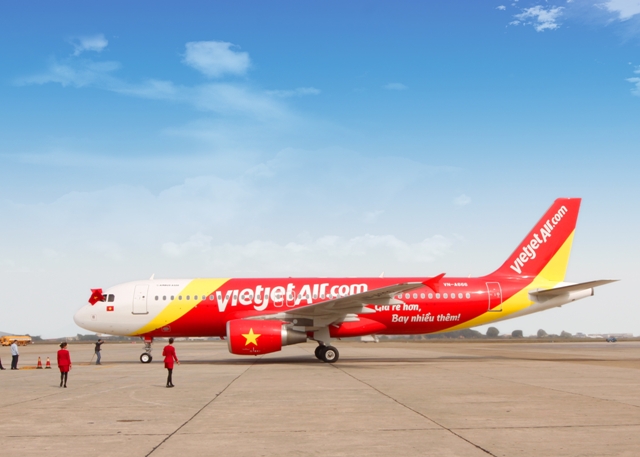 VietJet Air sa thải nhân viên vụ hạ cánh nhầm