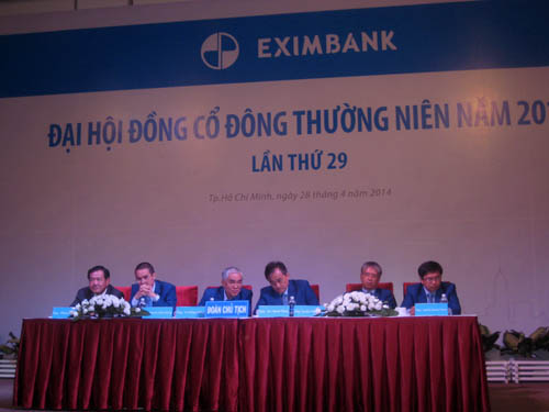 Ngân hàng hết "thay tướng" đến rầm rộ tìm nhân sự