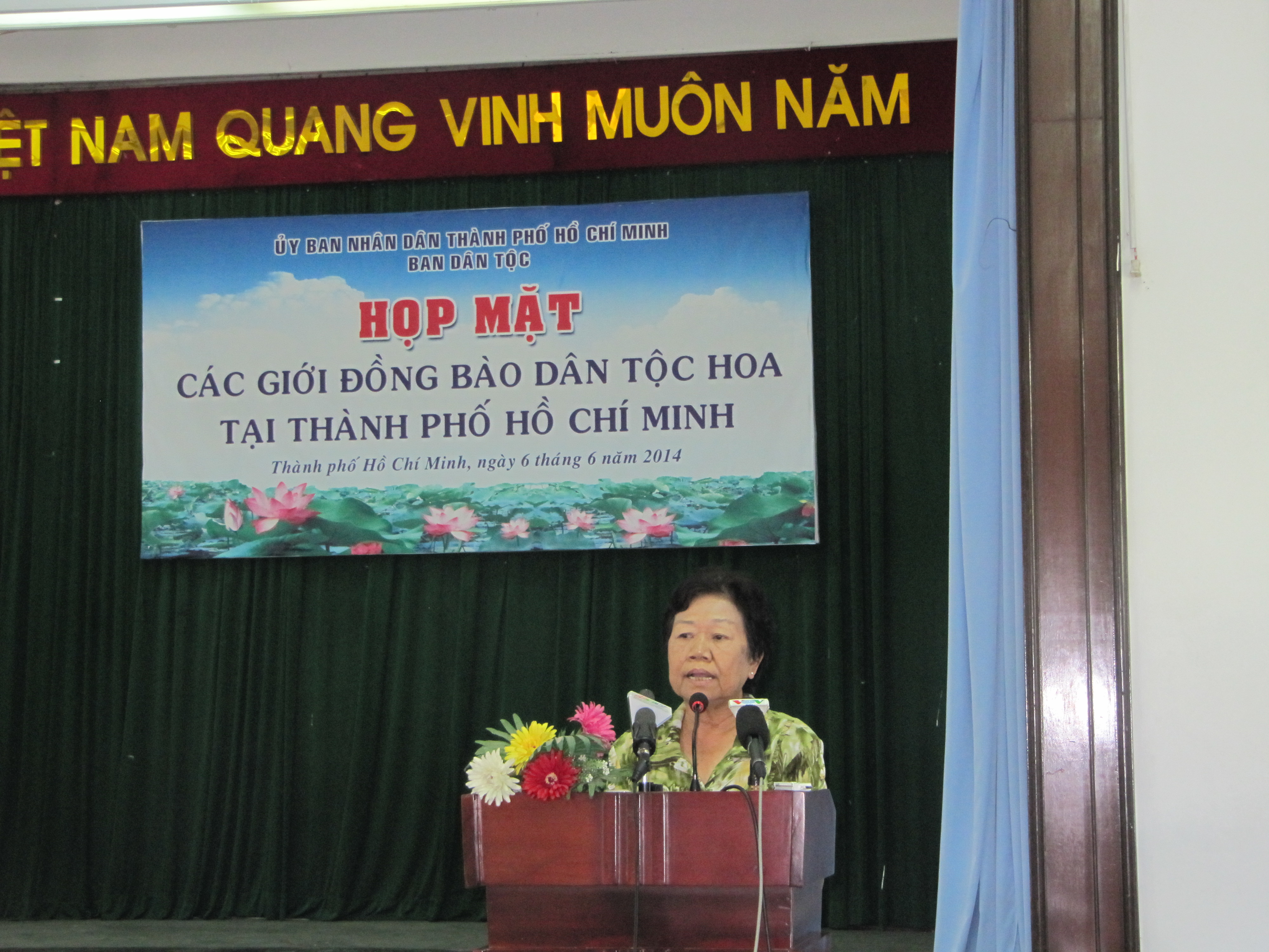 Chủ tịch UBND TP HCM gặp gỡ cộng đồng người Hoa