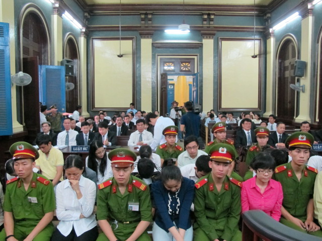Vụ siêu lừa Huyền Như: VKS kháng nghị tăng hình phạt 2 bị cáo