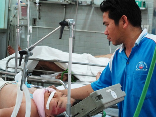 Cháu Thành tại phòng cấp cứu Bệnh viện Chợ Rẫy