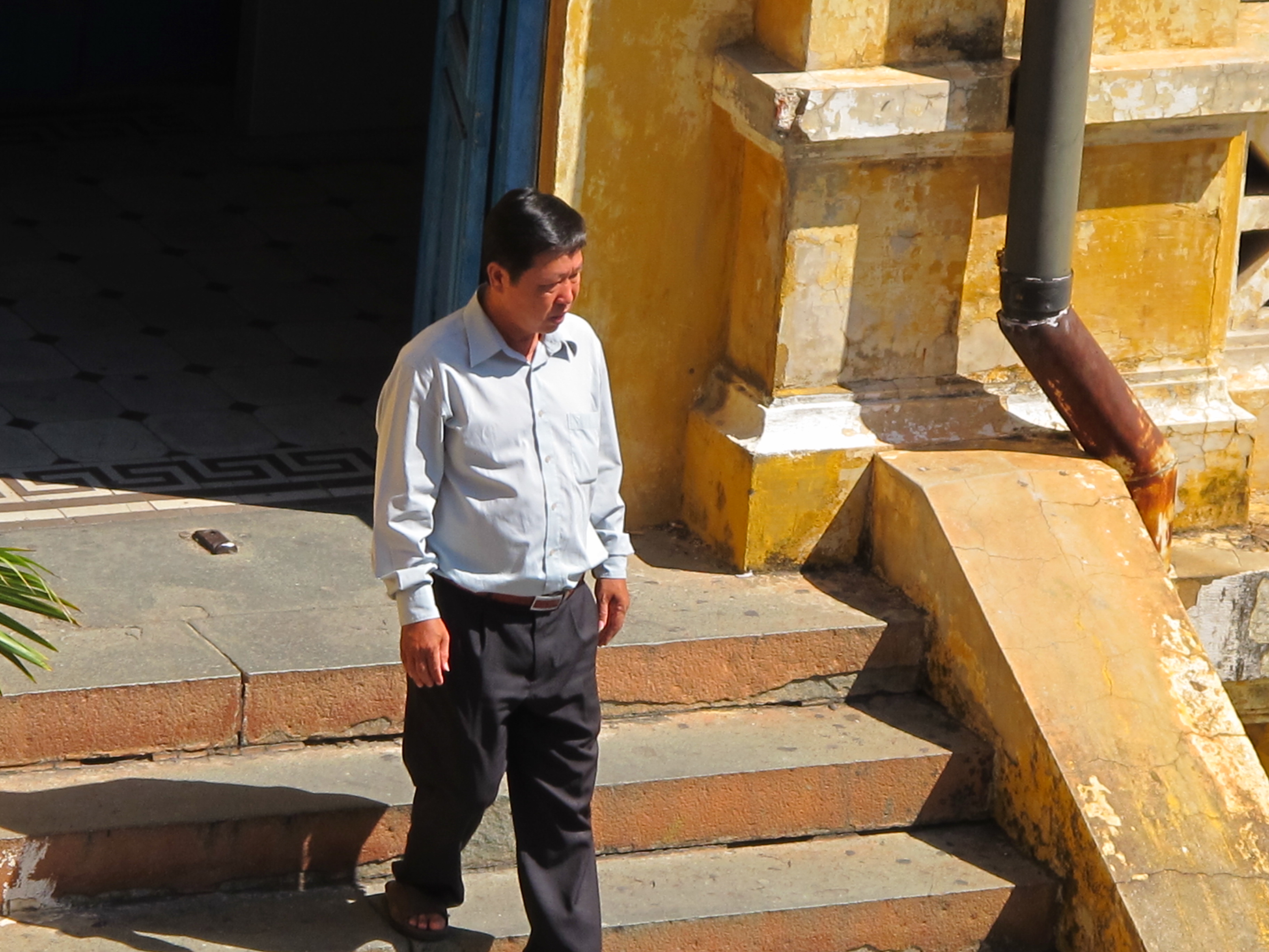 "Nhẹ tay" với con bạc, Trưởng Công an TP Cao Lãnh lãnh án