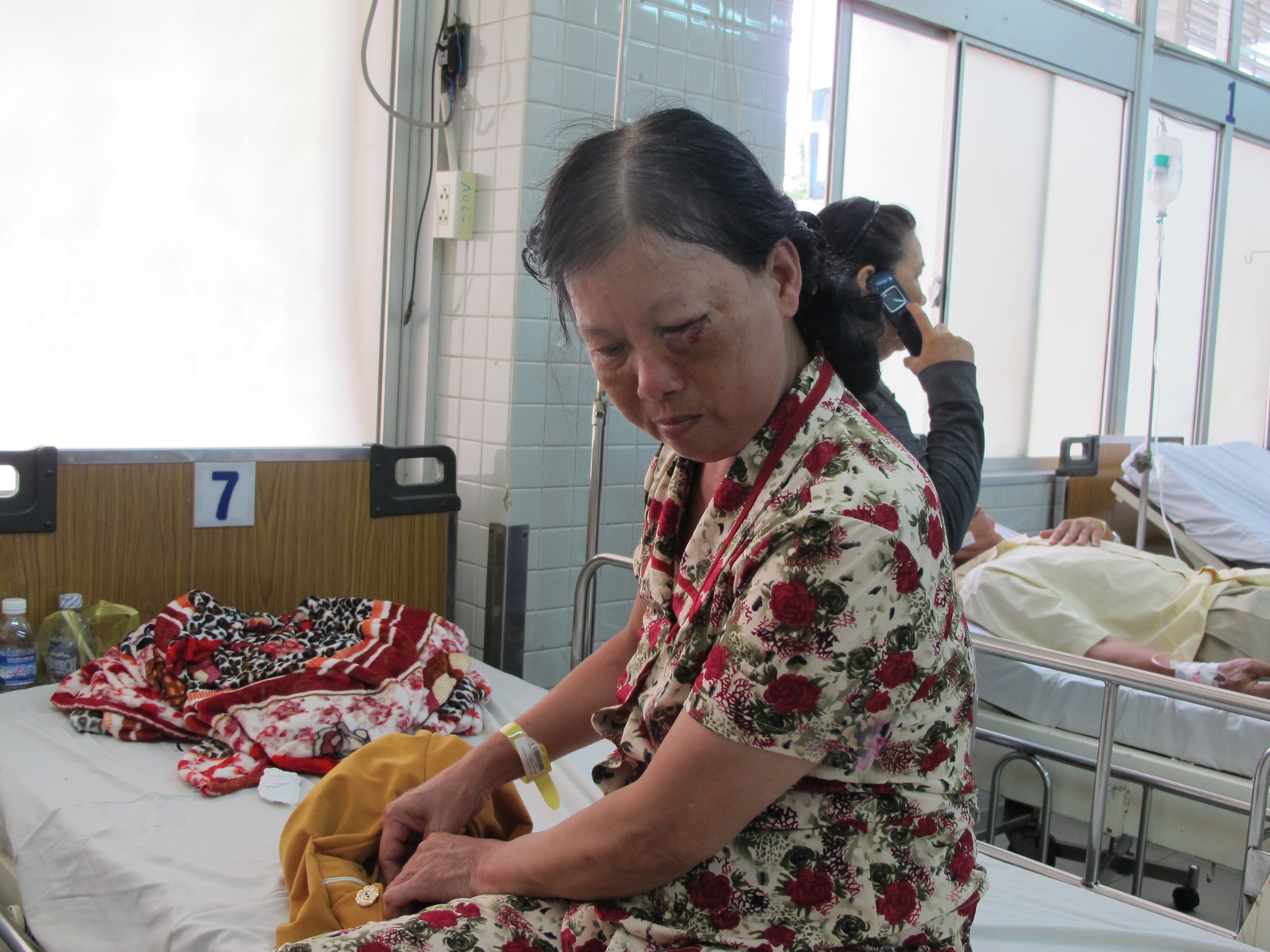 B&agrave; Huỳnh Thị B&eacute; Tư kể lại vụ việc