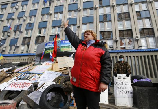 Đông Ukraine phớt lờ tối hậu thư