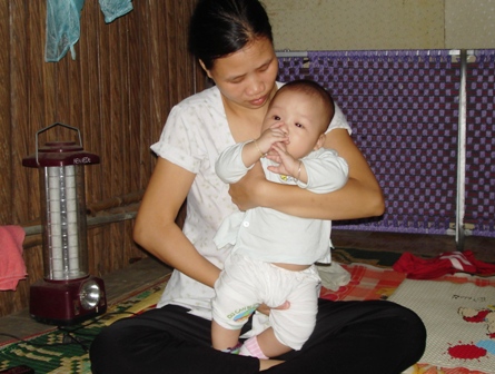 "Phập phồng” gửi con ở nhà trẻ tự phát