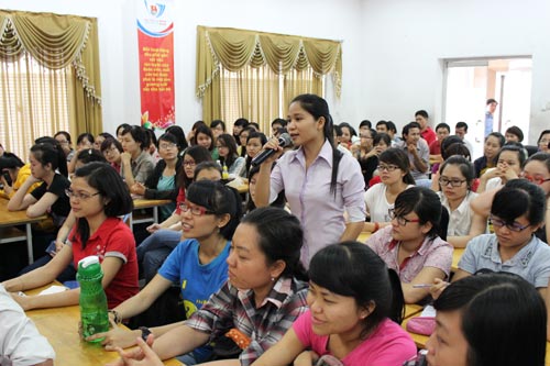 Trường ĐH Hùng Vương vẫn cấp bằng