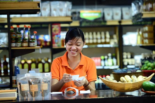 Bà chủ chứng khoán mở cửa hàng ăn chay độc nhất Hà Nội