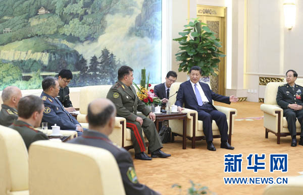 Trung Quốc "xén" lương lãnh đạo doanh nghiệp nhà nước