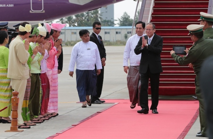 Tổng thống Philippines tìm sự ủng hộ của châu Âu về biển Đông