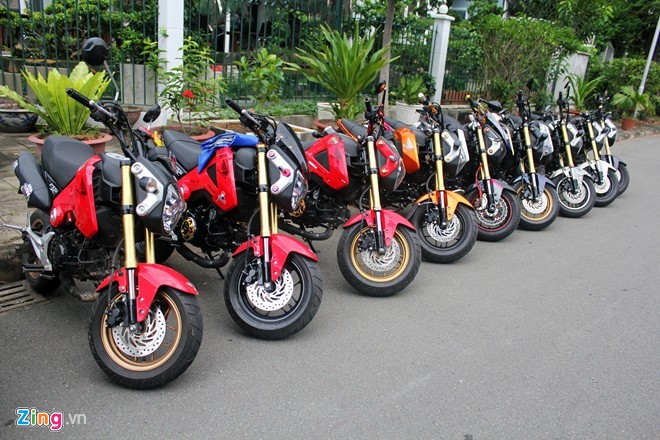 Tuy gi&aacute; th&agrave;nh cao những MSX 125 vẫn được nhiều bạn trẻ c&aacute; t&iacute;nh sở hữu.