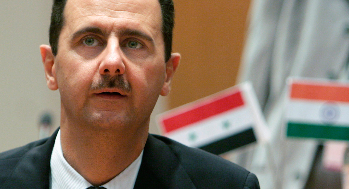 Mỹ không kích IS, chính quyền Syria hưởng lợi