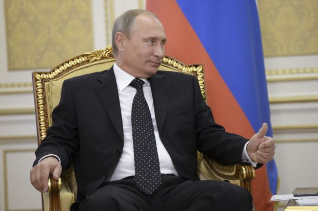 Tổng thống Putin: "Biện pháp trừng phạt khó trói chân Nga"