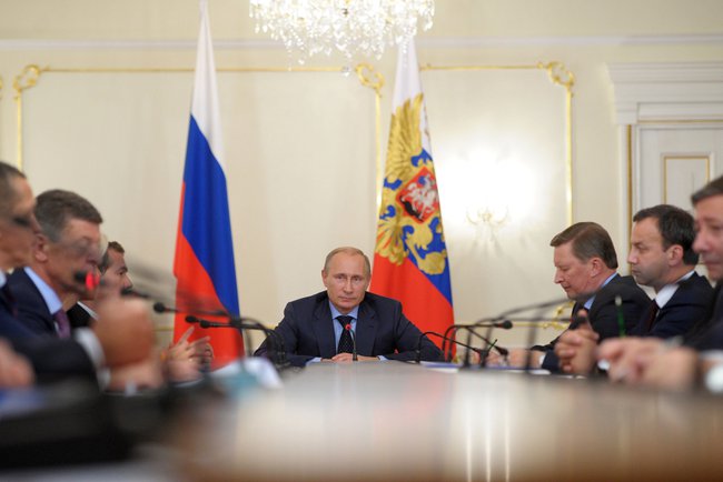 http://image.zn.ua/media/images/original/Nov2014/103172.jpeg