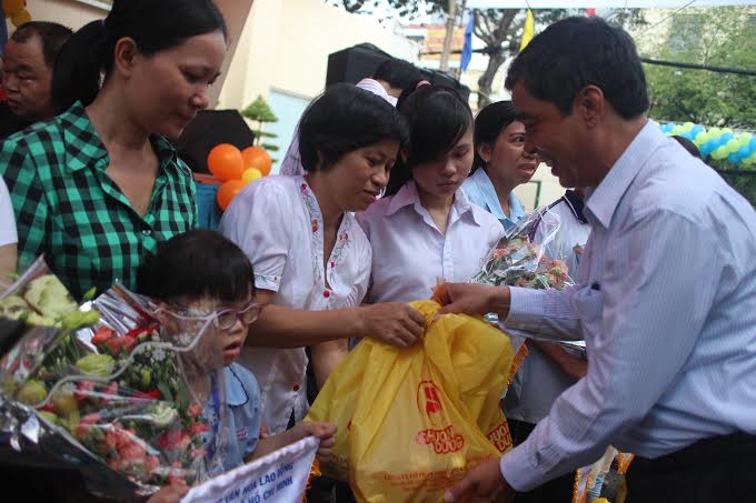 Hội vui cho trẻ em khuyết tật