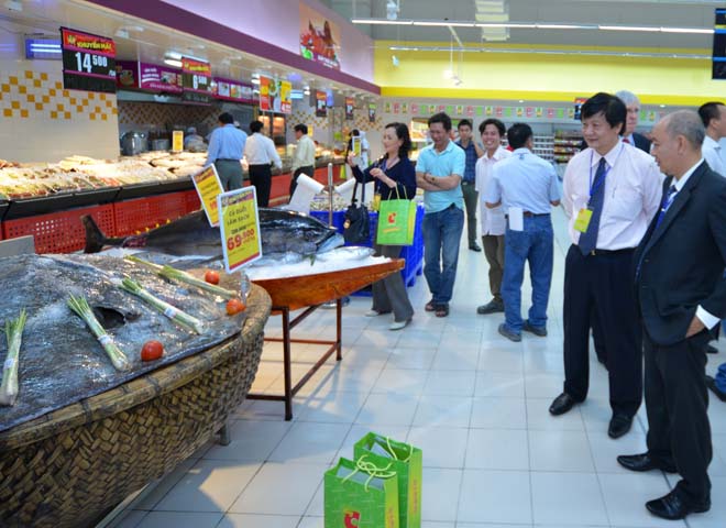Khu vực b&aacute;n h&agrave;ng tươi sống tại Big C Nha Trang