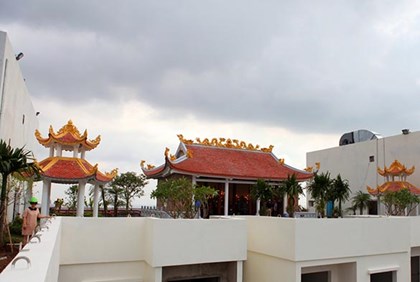 Bán nhà vất vả, chủ đầu tư còn chăm chút cả chuyện "tâm linh"