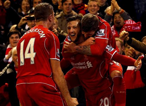 Bắn hạ “thiên nga”, Liverpool trở lại tốp 8
