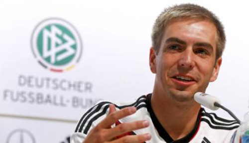Philipp Lahm bất ngờ chia tay tuyển Đức