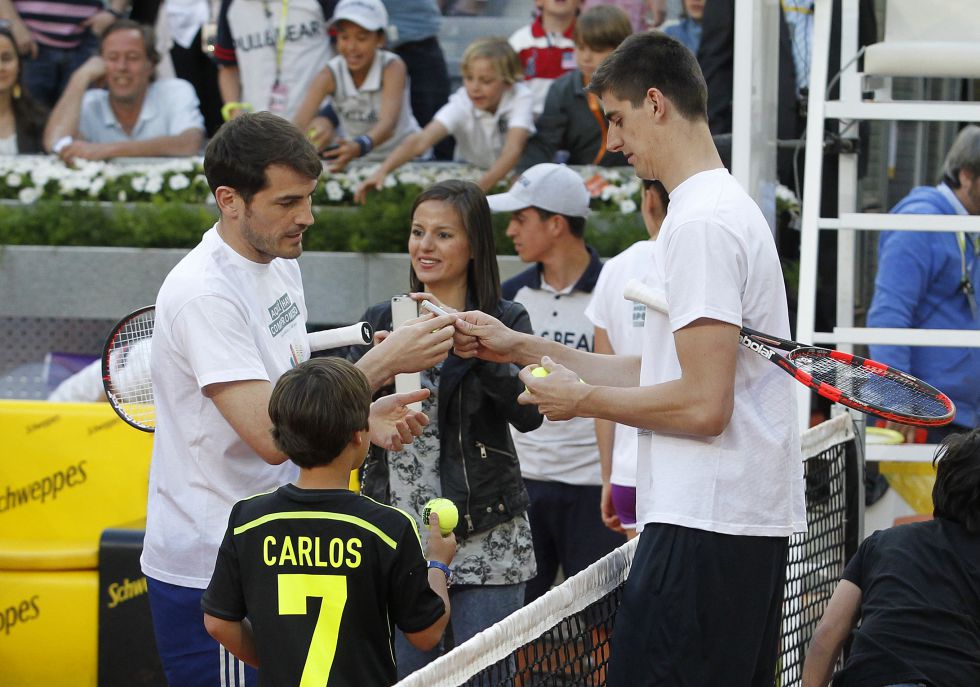 Casillas và Courtois hâm nóng trận chung kết Champions League 2014