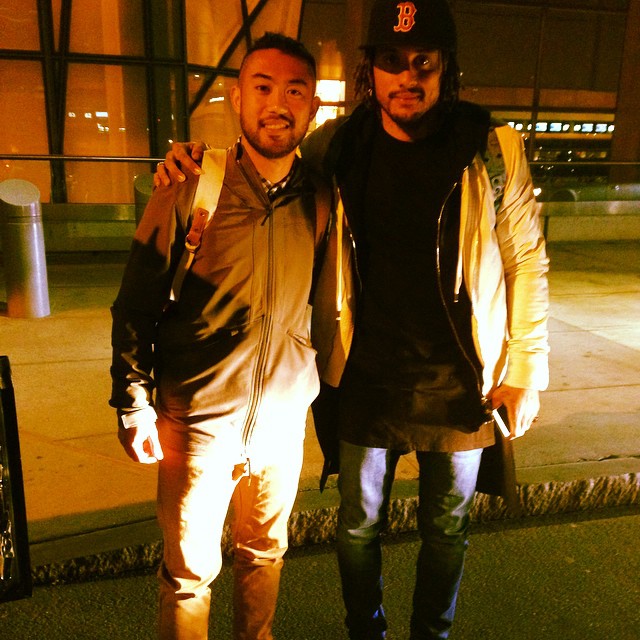 Lee Nguyễn và Jermaine Jones trong ngày đầu đến London Ảnh: FACEBOOK LEE NGUYỄN