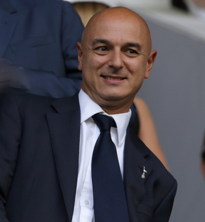 Ông bầu Daniel Levy rất ngưỡng mộ David Moyes