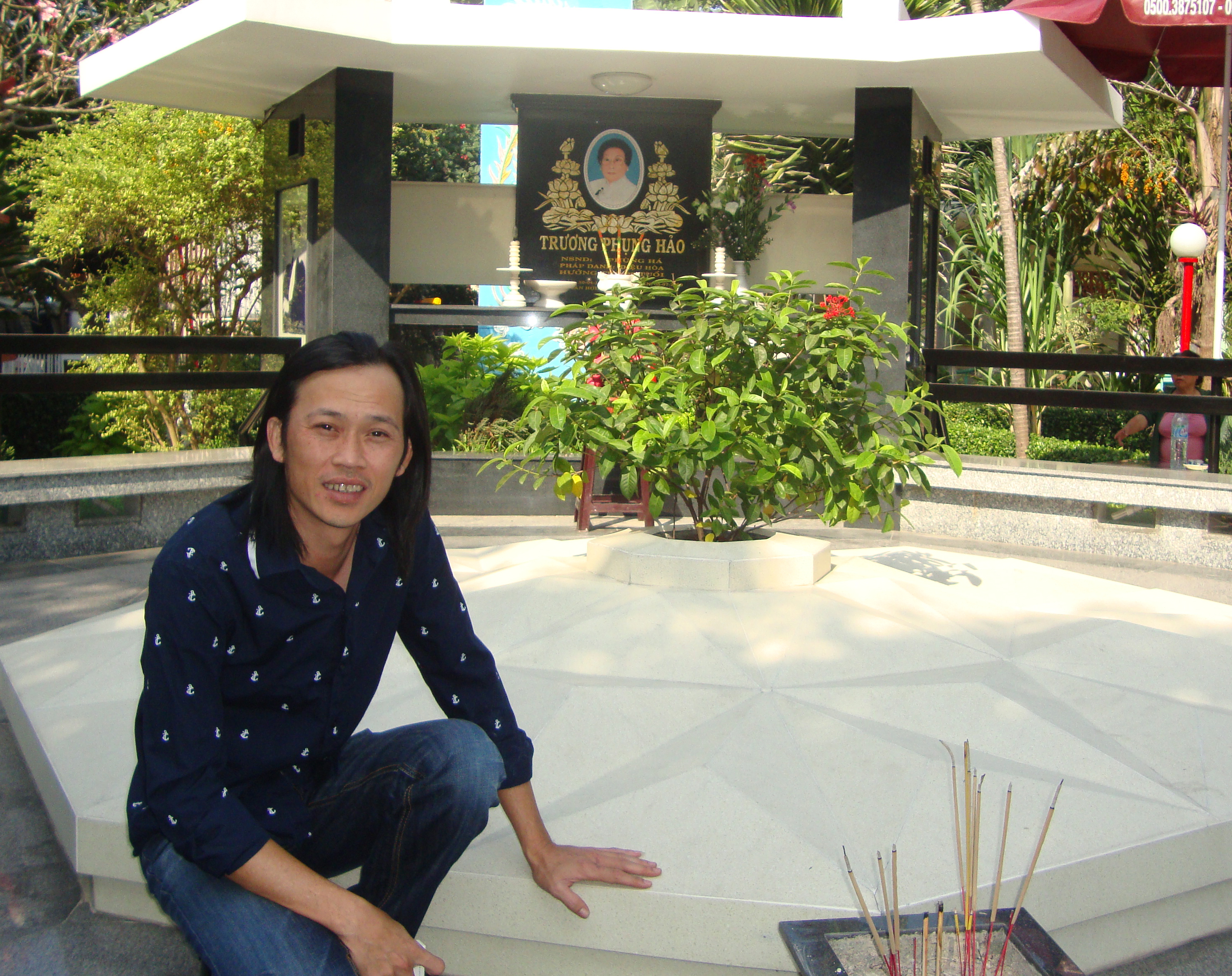 Nghệ sĩ tề tựu tưởng nhớ NSND Phùng Há