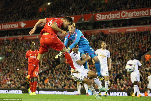 Lovren ghi b&agrave;n quyết định cho Liverpool ph&uacute;t b&ugrave; giờ thứ 5