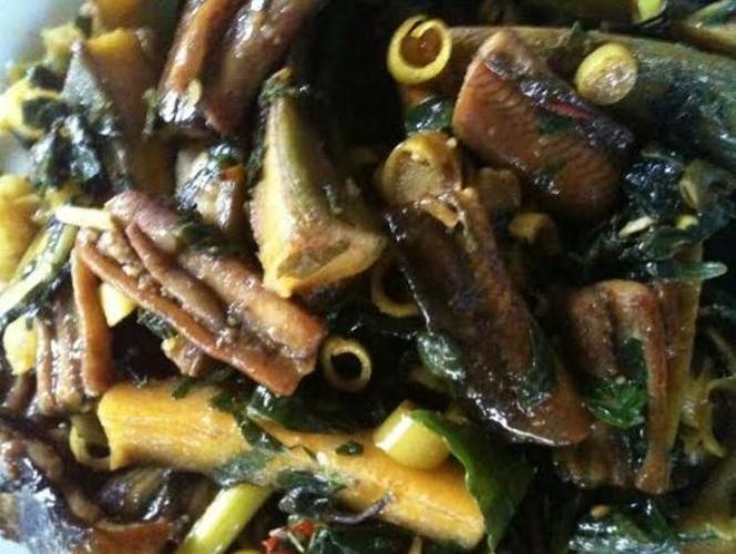 Nhớ món lươn um chuối xứ Nghệ