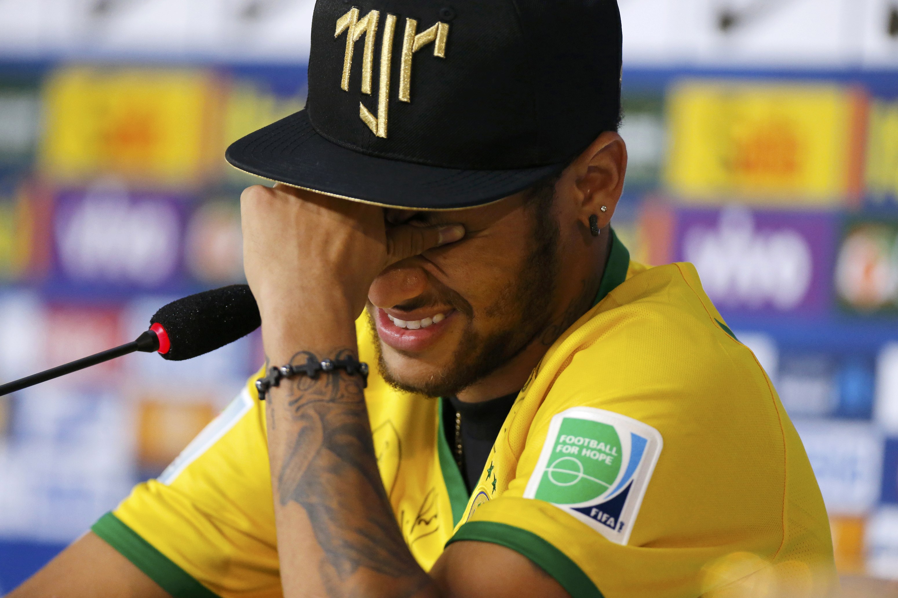 Neymar ủng hộ Messi phục thù giùm Brazil