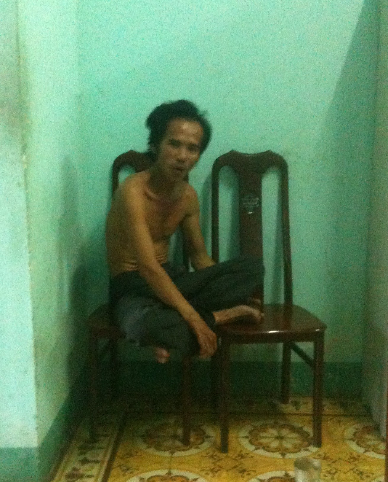 Rượt chém mẹ chỉ là "đùa tí thôi"!