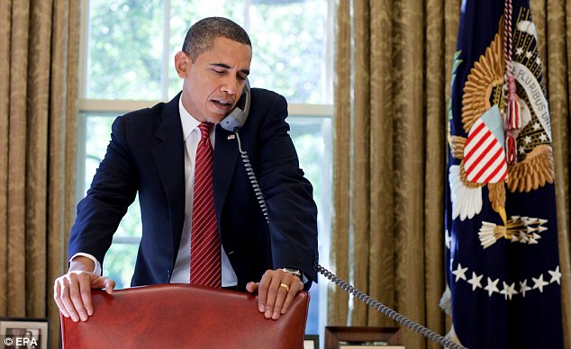 Tổng thống Obama khuyên Howard nên cạo râu!