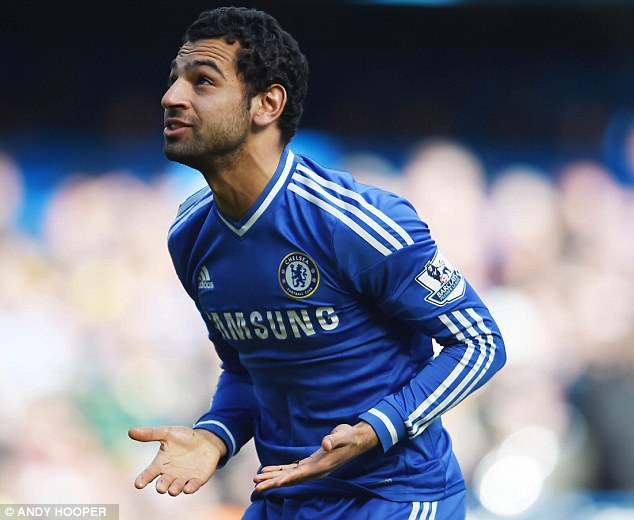 Chelsea sắp mất Salah dài ngày