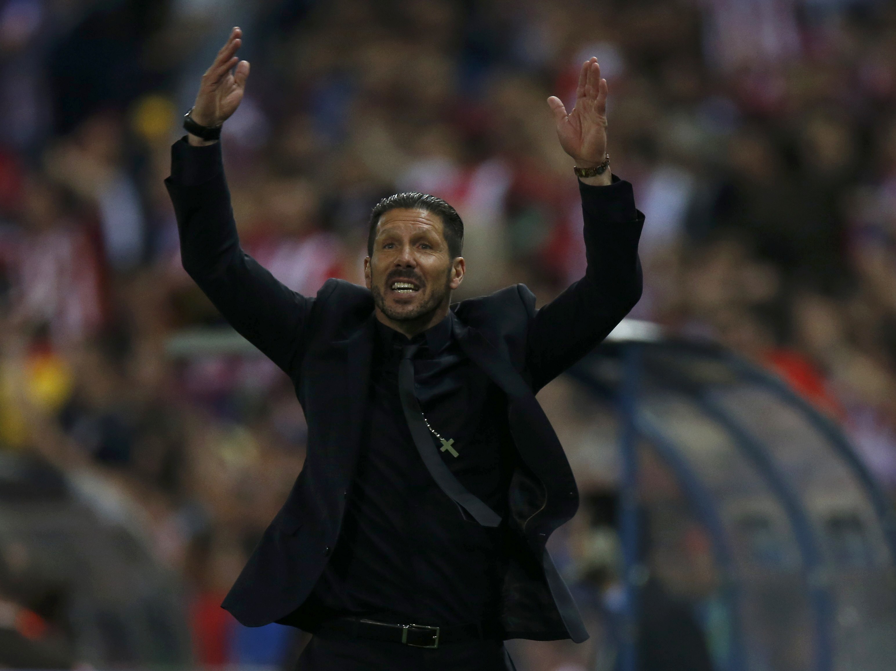 HLV Simeone tiết lộ bí quyết hạ Barcelona