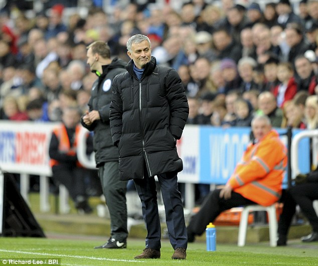&Ocirc;ng MOurinho kh&ocirc;ng nổi giận d&ugrave; thất bại trước Nwecastle