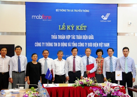 Mobifone và Vietna Post ký kết hợp tác toàn diện