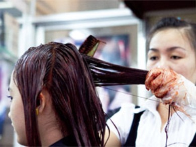Thuốc nhuộm tóc có thể gây ngộ độc nặng