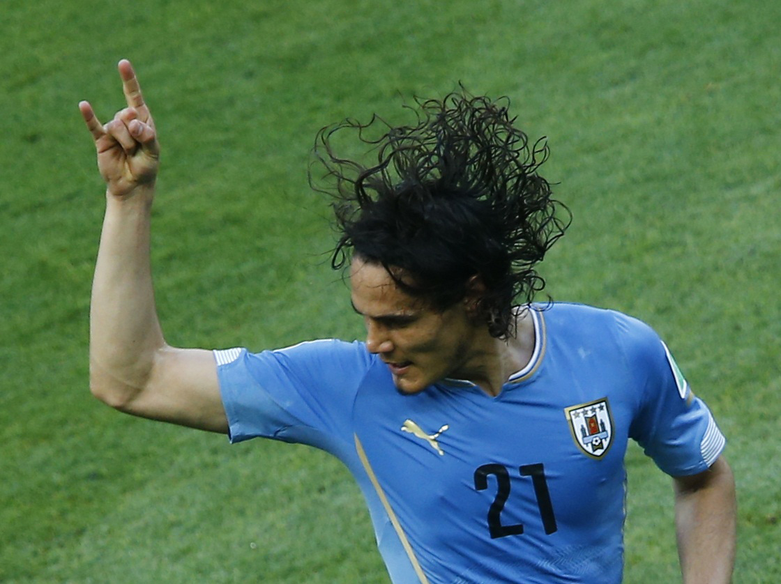 Niềm vui của Cavani không kéo dài được bao lâu