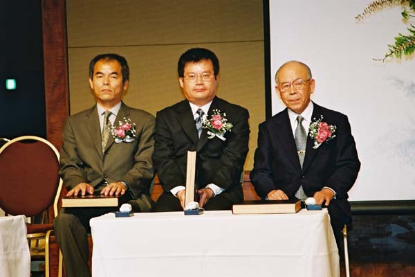 Phát minh LED xanh da trời nhận Nobel Vật lý