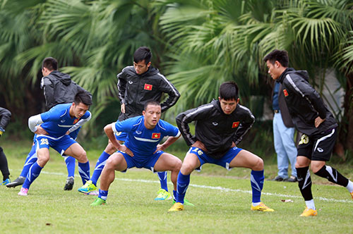 Miệt m&agrave;i luyện tập cho chiếc v&eacute; v&agrave;o chung kết AFF Suzuki Cup 2014