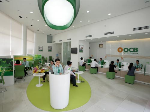 OCB chi gần 2 tỉ đồng ưu đãi người gửi tiền