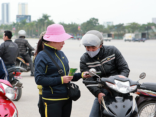 Ve chợ đen lu&ocirc;n c&oacute; bất cứ vị tr&iacute; n&agrave;o CĐV cần