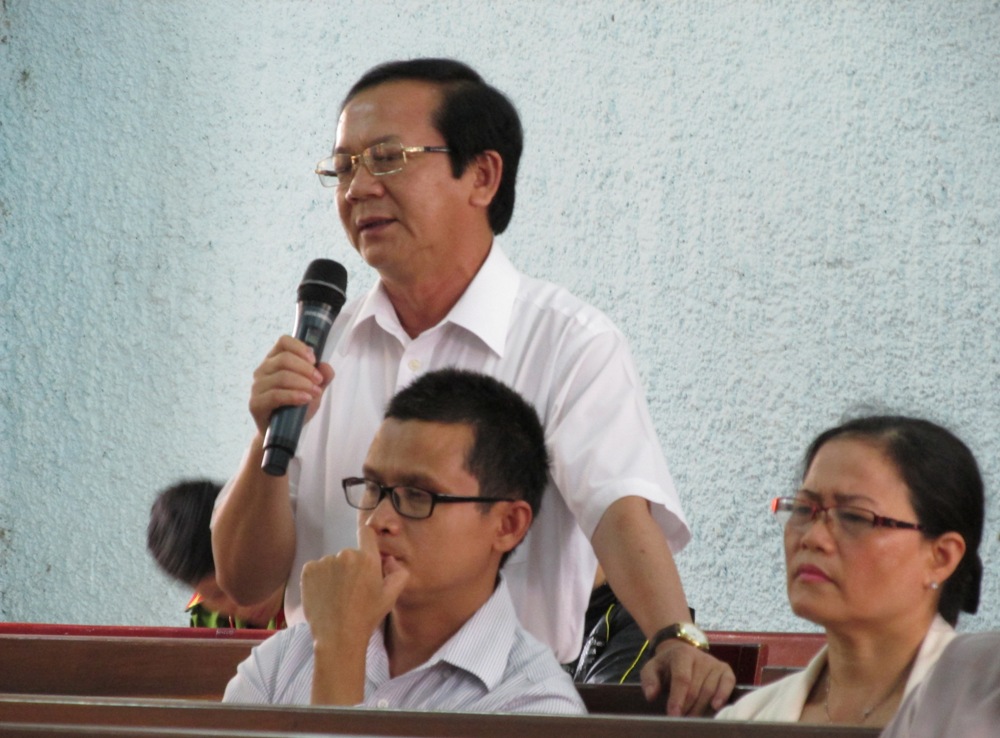 Bị tố nhận “lại quả”, 10 sếp đều phủ nhận