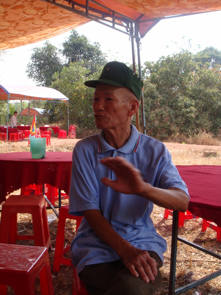 &Ocirc;ng Trương B&aacute; Nha, bức x&uacute;c trước t&igrave;nh trạng tội phạm lộng h&agrave;nh tại địa phương.