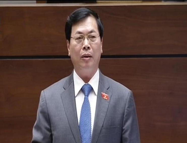 Bộ trưởng Vũ Huy Ho&agrave;ng cho hay về t&igrave;nh trạng bu&ocirc;n lậu, Bộ C&ocirc;ng Thương chỉ l&agrave; cơ quan phối hợp trong mảng quản l&yacute; thị trường, m&agrave; cũng chỉ quản l&yacute; ở trung ương