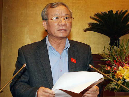 Đề nghị giám đốc Công an Hà Nội và TP HCM là Trung tướng