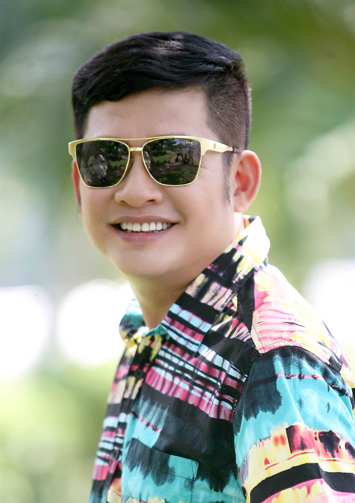 Tấn Beo cùng người em ruột của mình - nghệ sĩ Tấn Bo - thành lập và điều hành nhóm hài Tấn Beo-Tấn Bo.