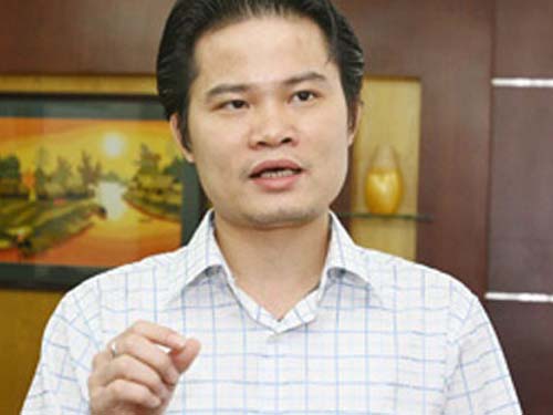 'Năm 2014 nên gửi tiết kiệm, đầu tư chứng khoán'