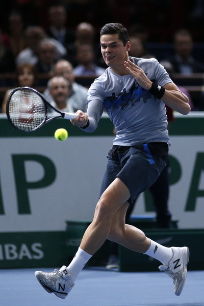 Milos Raonic chờ l&agrave;m n&ecirc;n kỳ t&iacute;ch mới